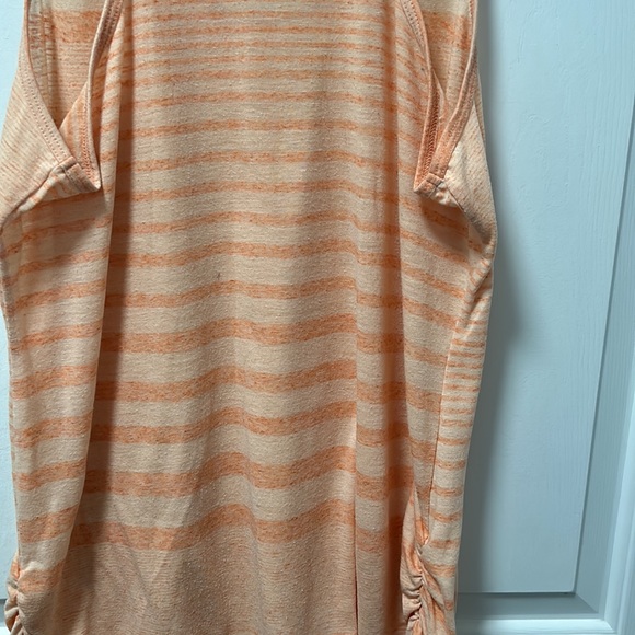 Maurice’s Tank Top - Picture 7 of 11